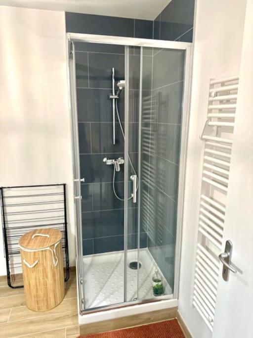 Appartement Marcel Meaux Bagian luar foto